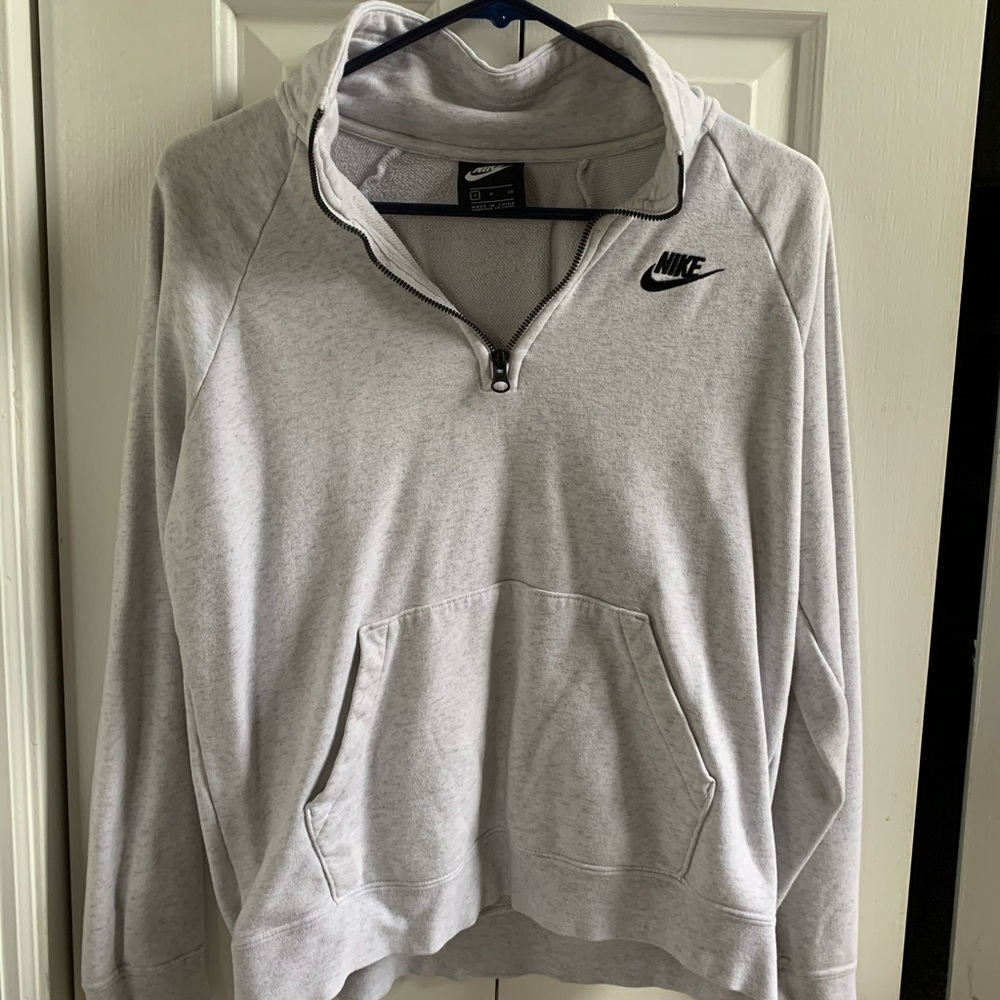 Nike Women’s zip up sweatshirt